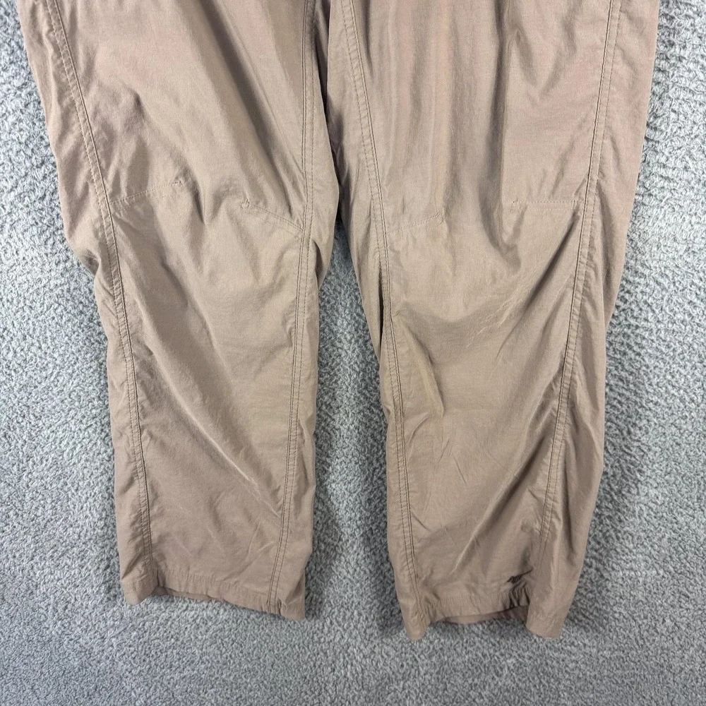 Columbia Pants Mens Medium 32L Khaki Titanium Omni-Shield Hiking Cargo‎ 34x32